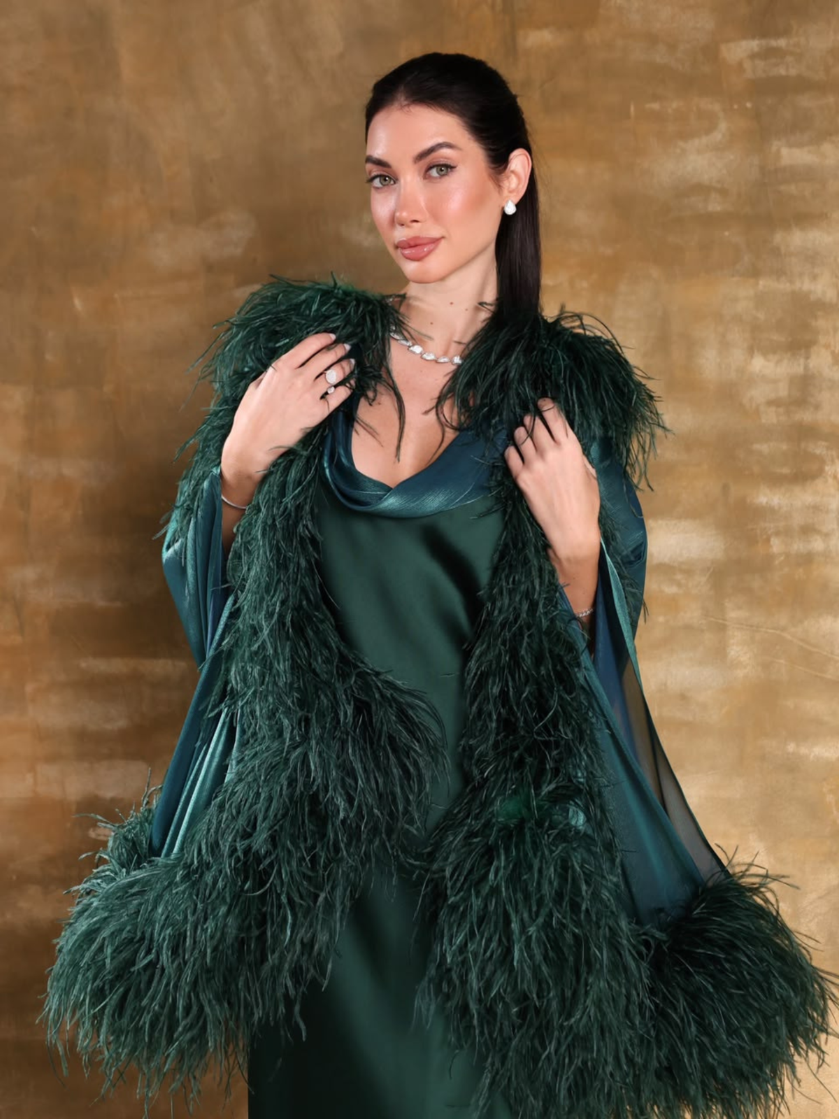HANAN EMERALD OSTRICH FEATHER