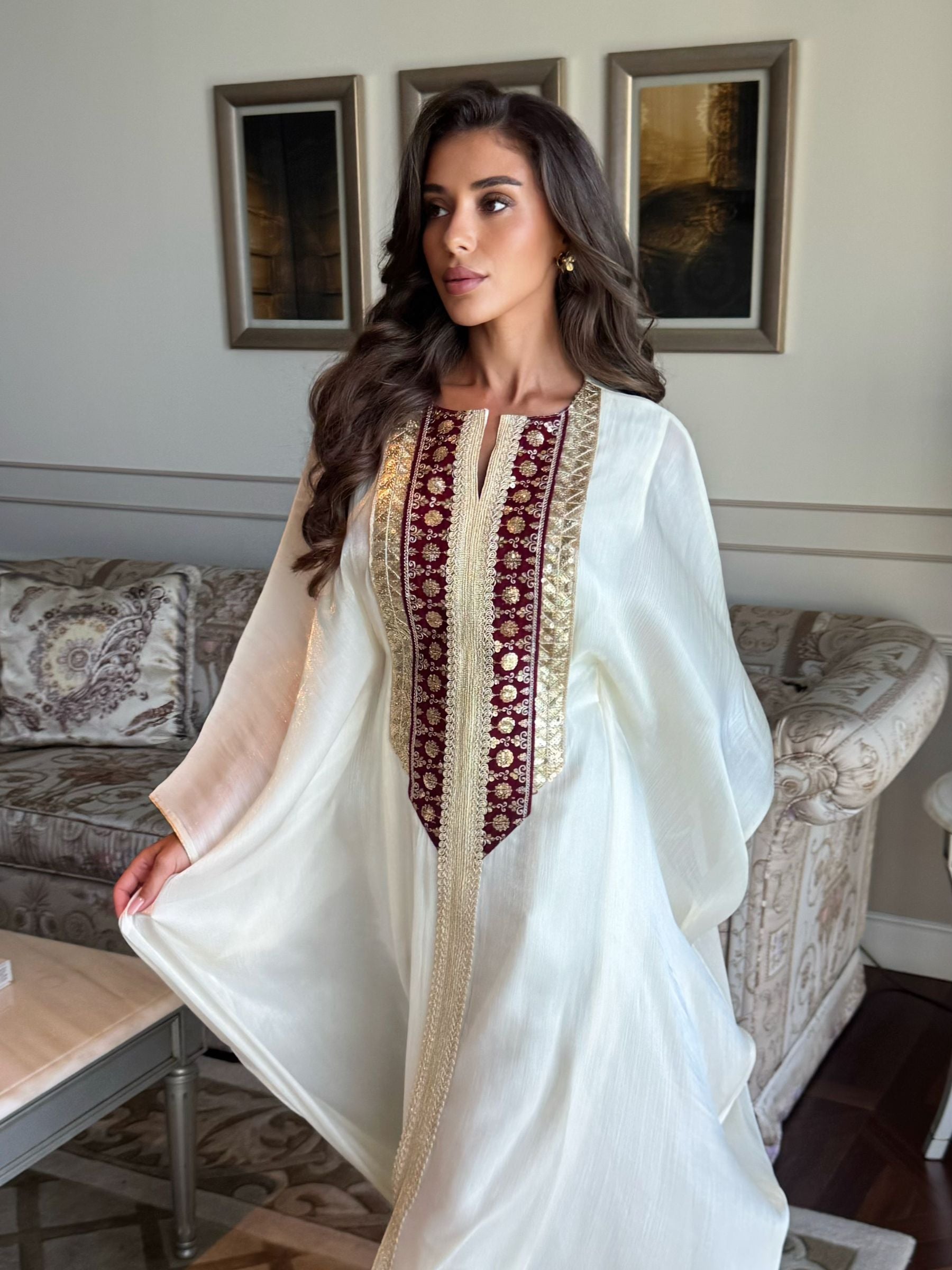 SAMIRA OFFWHITE
