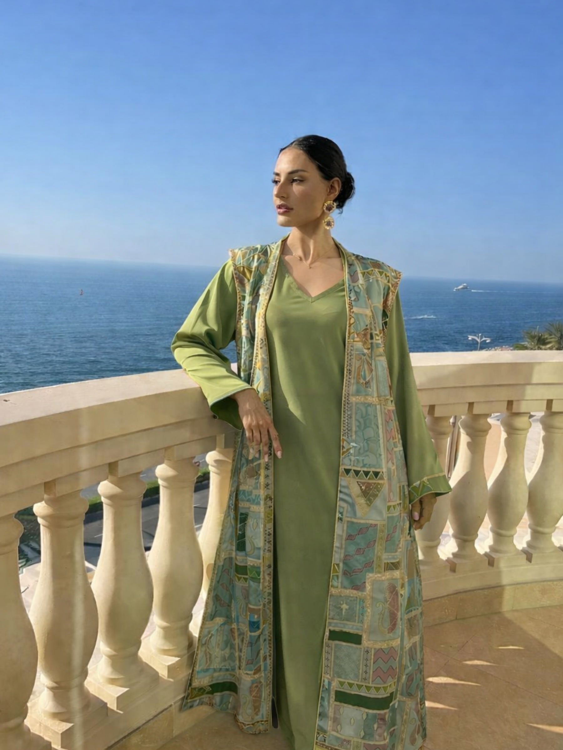 BLOOM GREEN EMBROIDERED KAFTAN