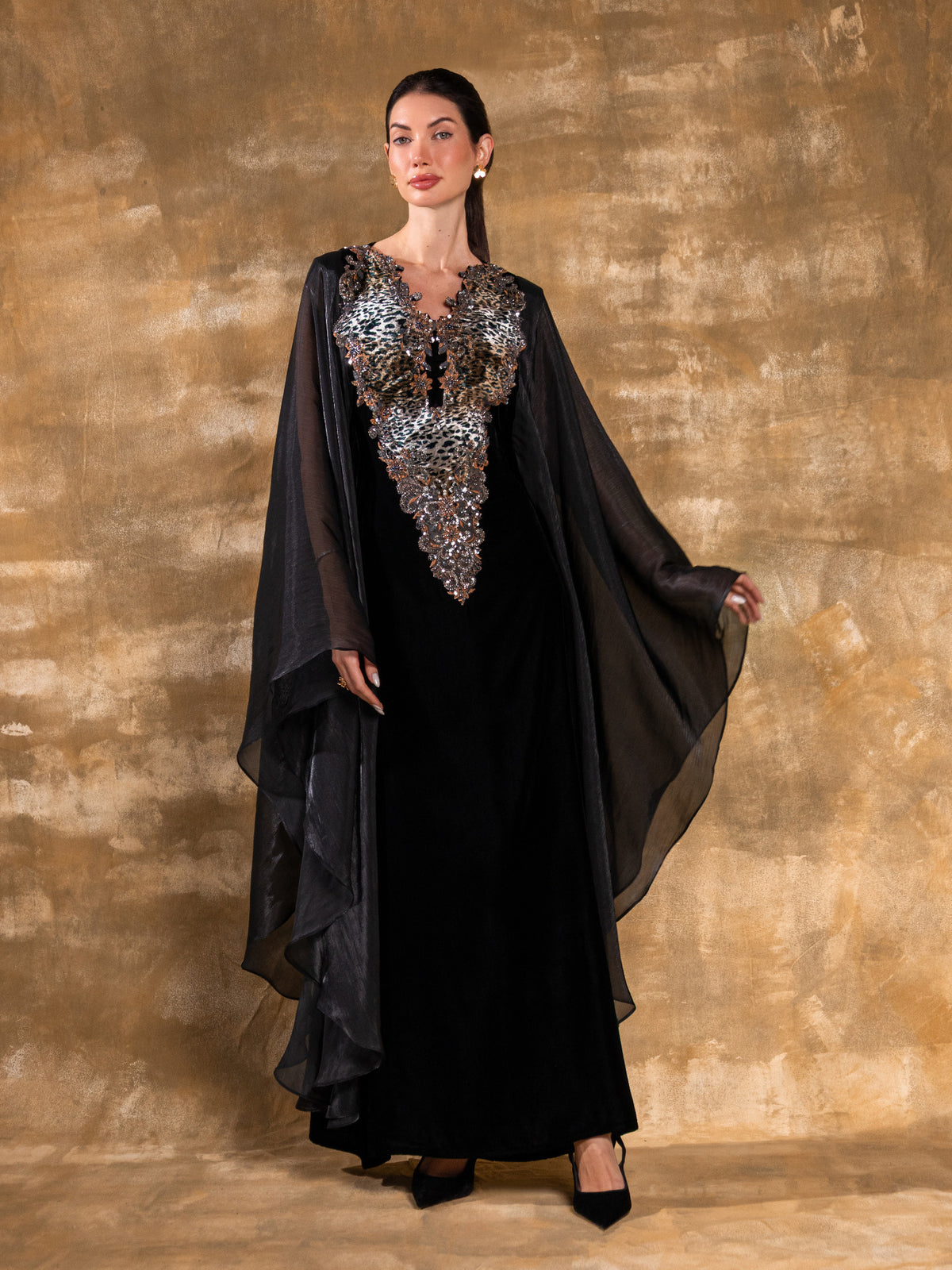 GHAZAL BLACK EMBROIDERED KAFTAN