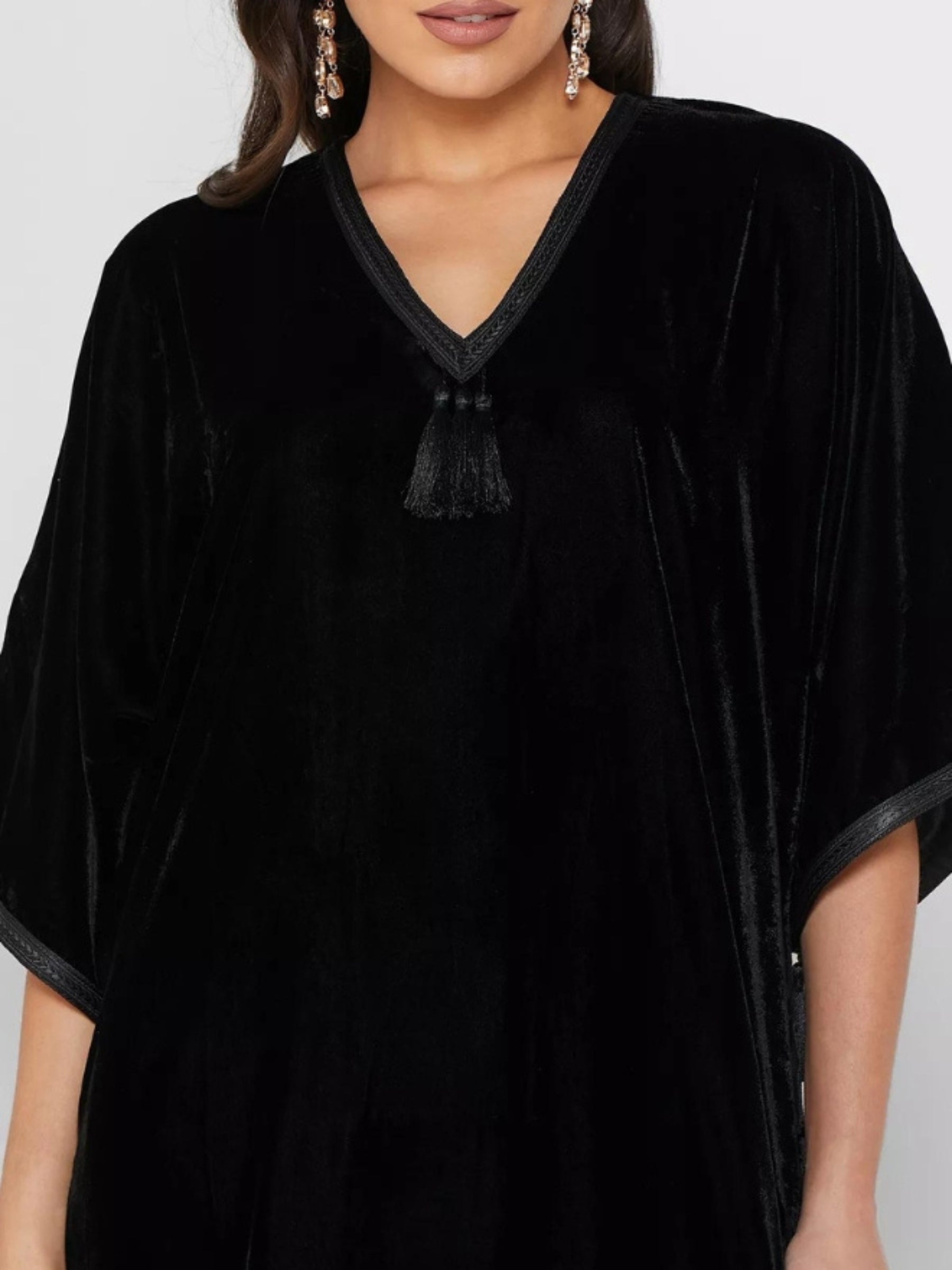QAMAR VELVET KAFTAN BLACK