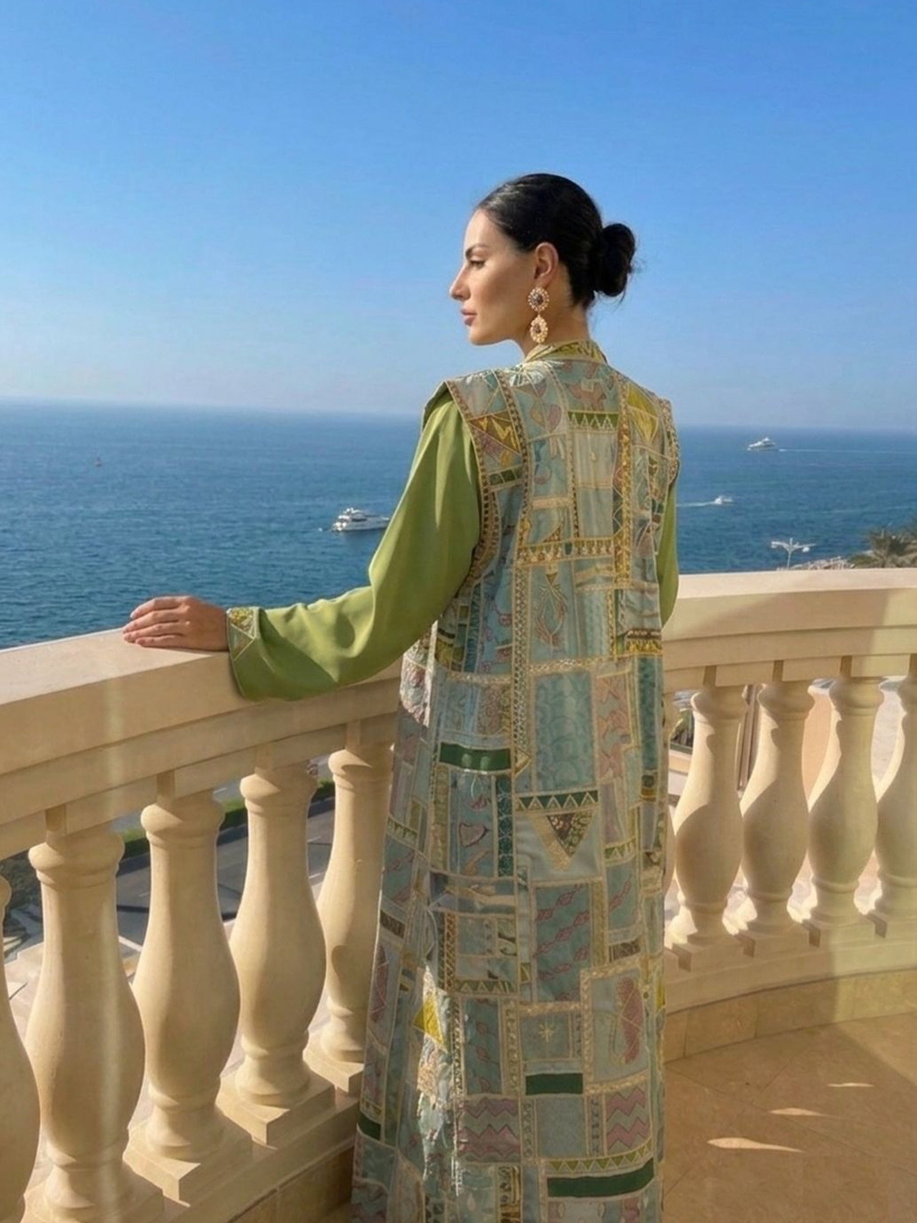 BLOOM GREEN EMBROIDERED KAFTAN