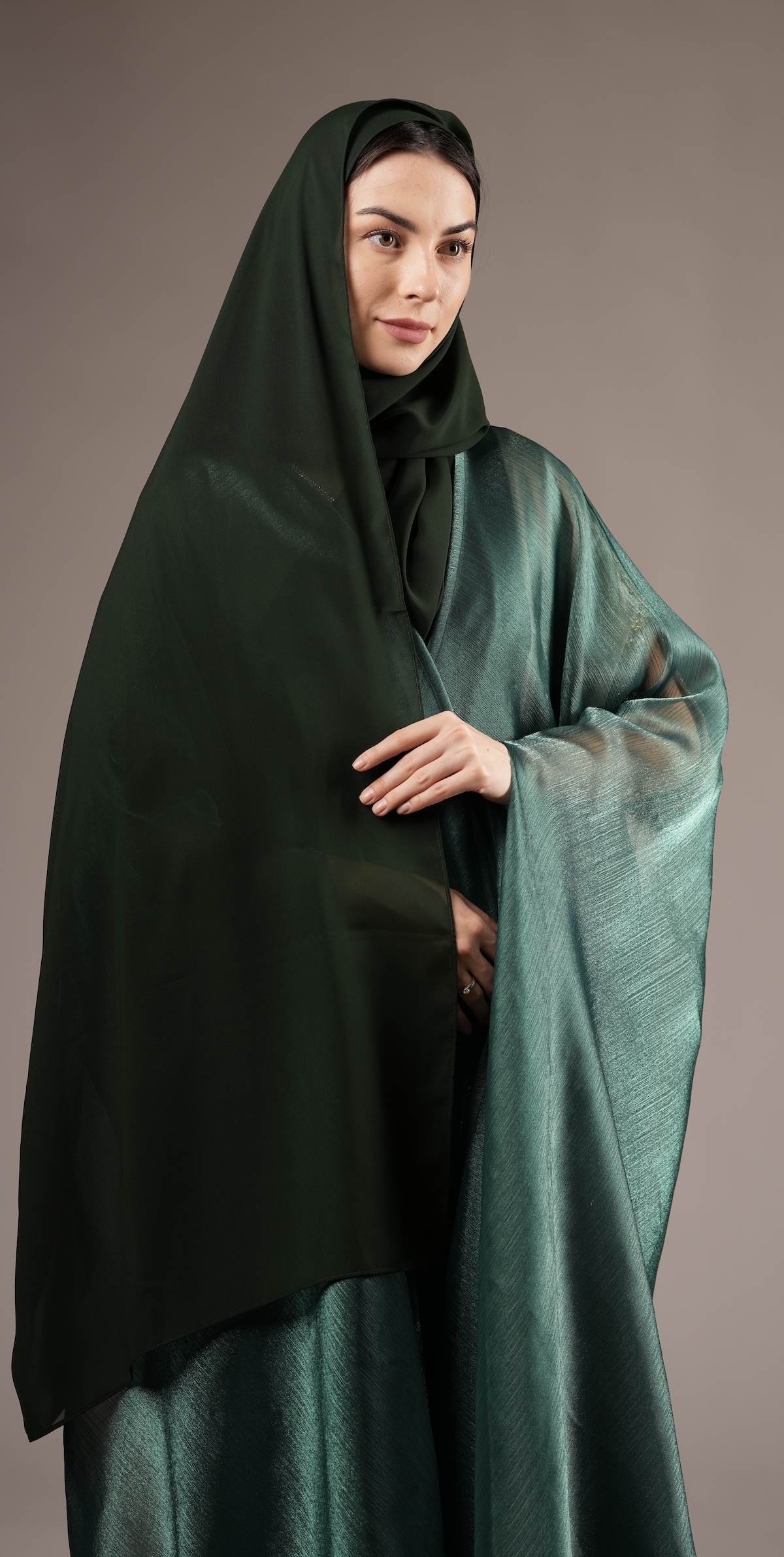 SHAWL DARK GREEN