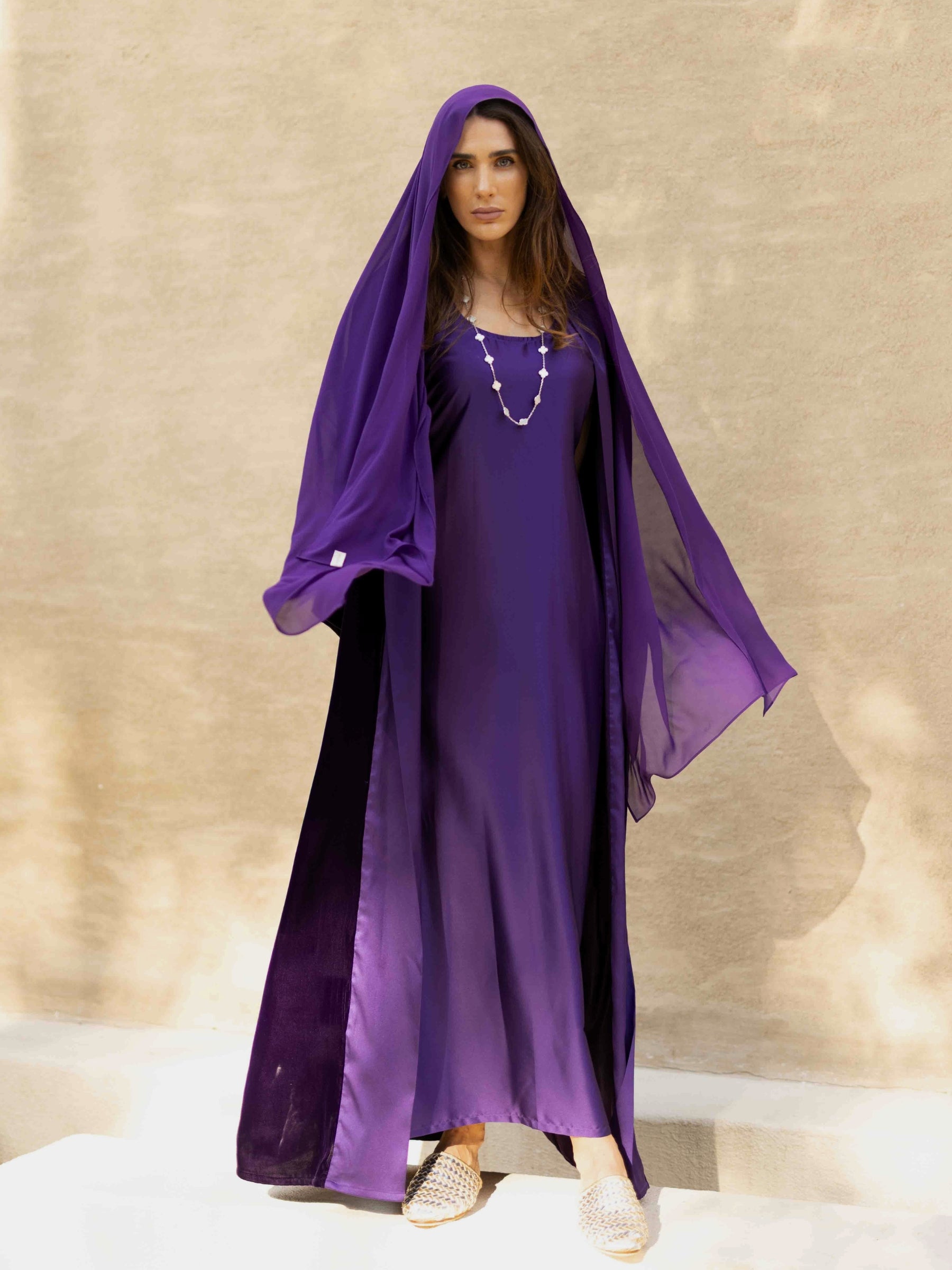 LAYLAK VELVET ABAYA
