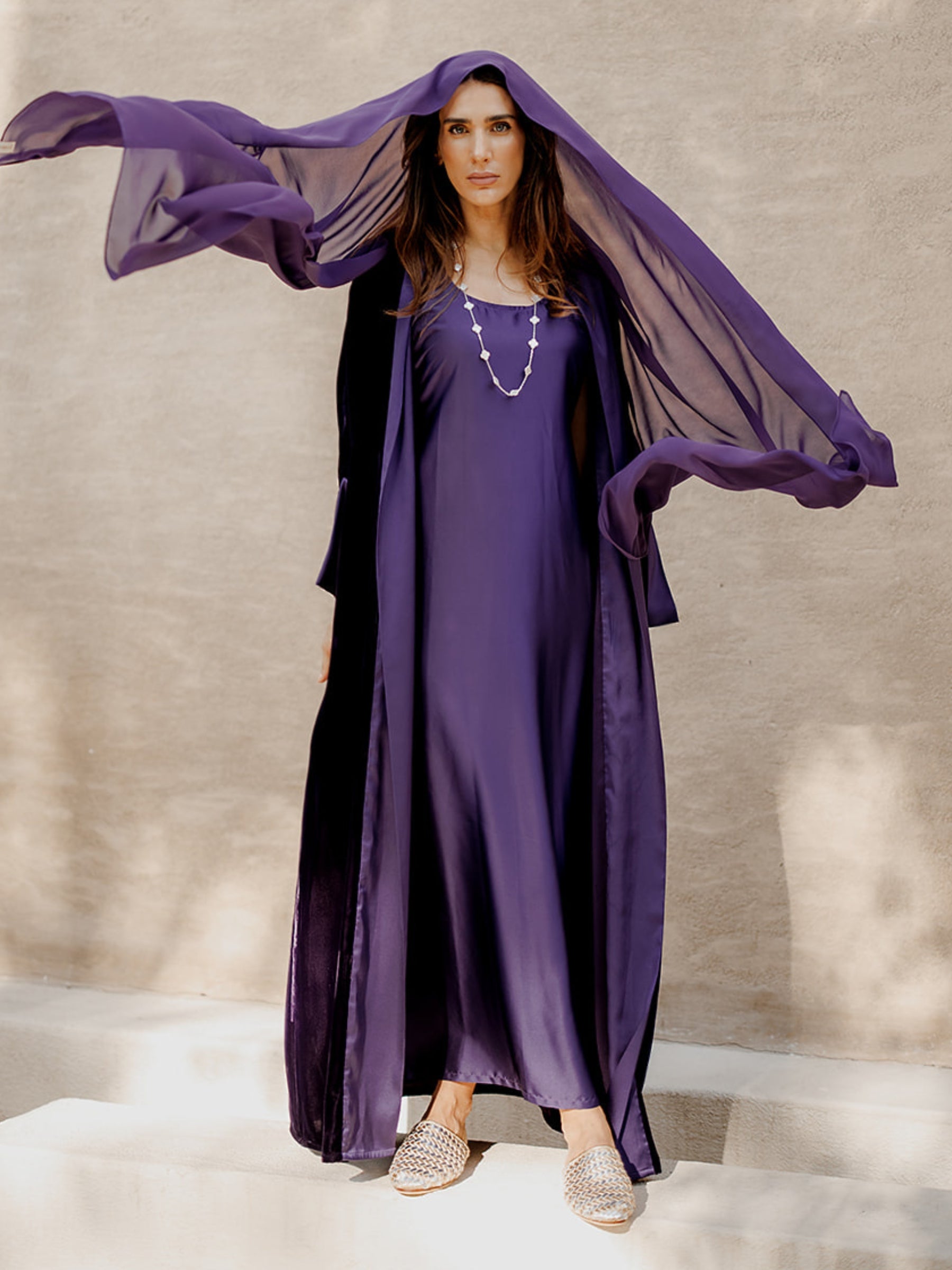 LAYLAK VELVET ABAYA