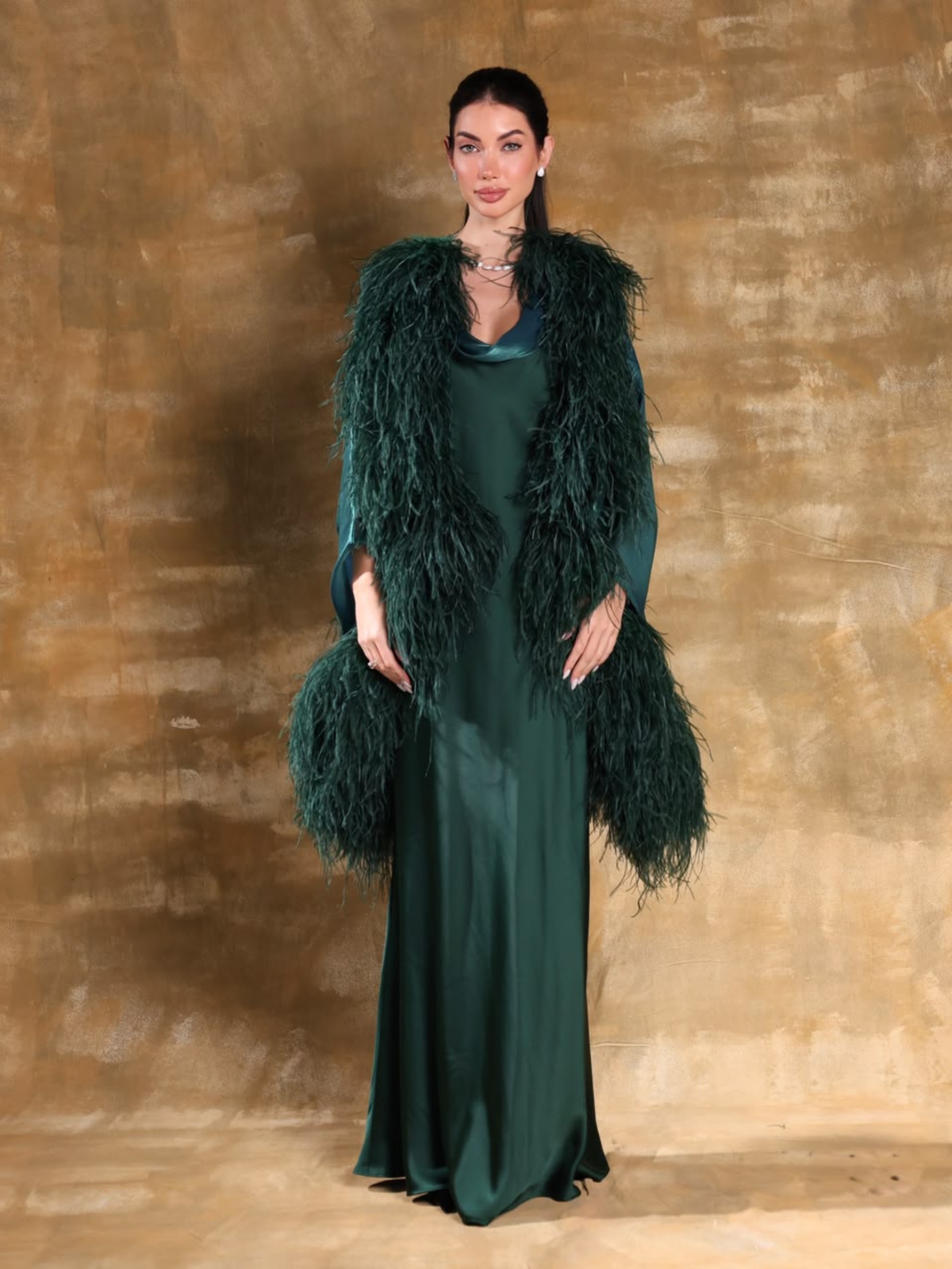 HANAN EMERALD OSTRICH FEATHER