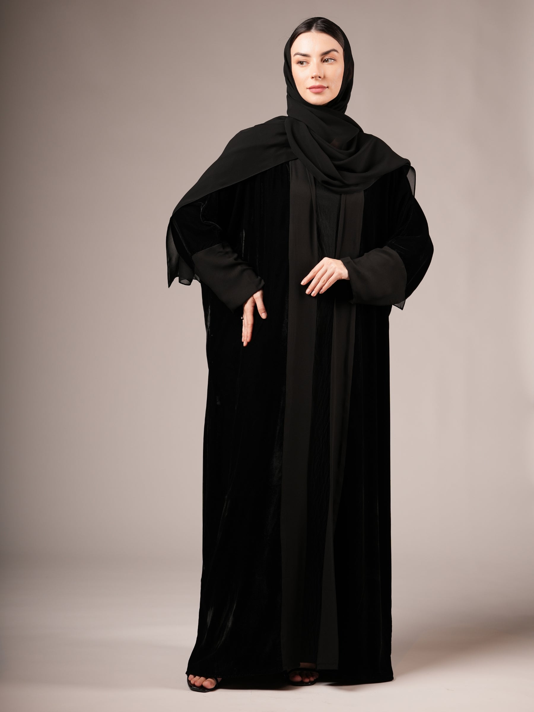 ALNOUD BLACK
