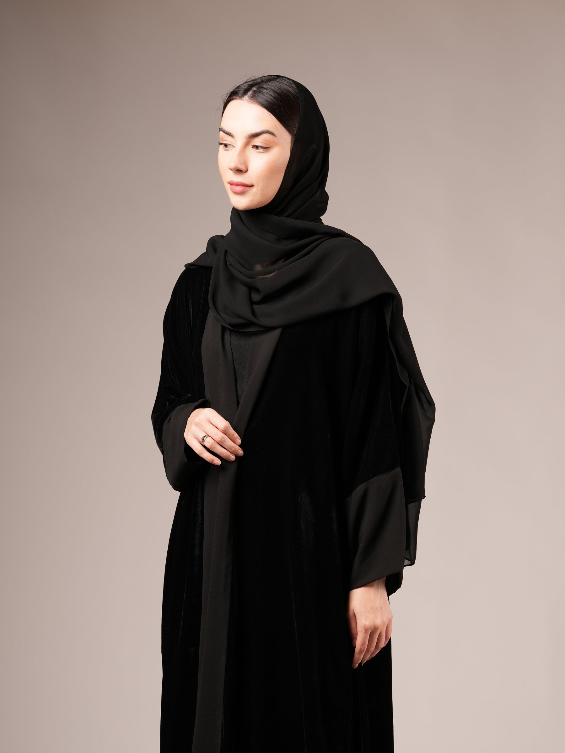 ALNOUD BLACK