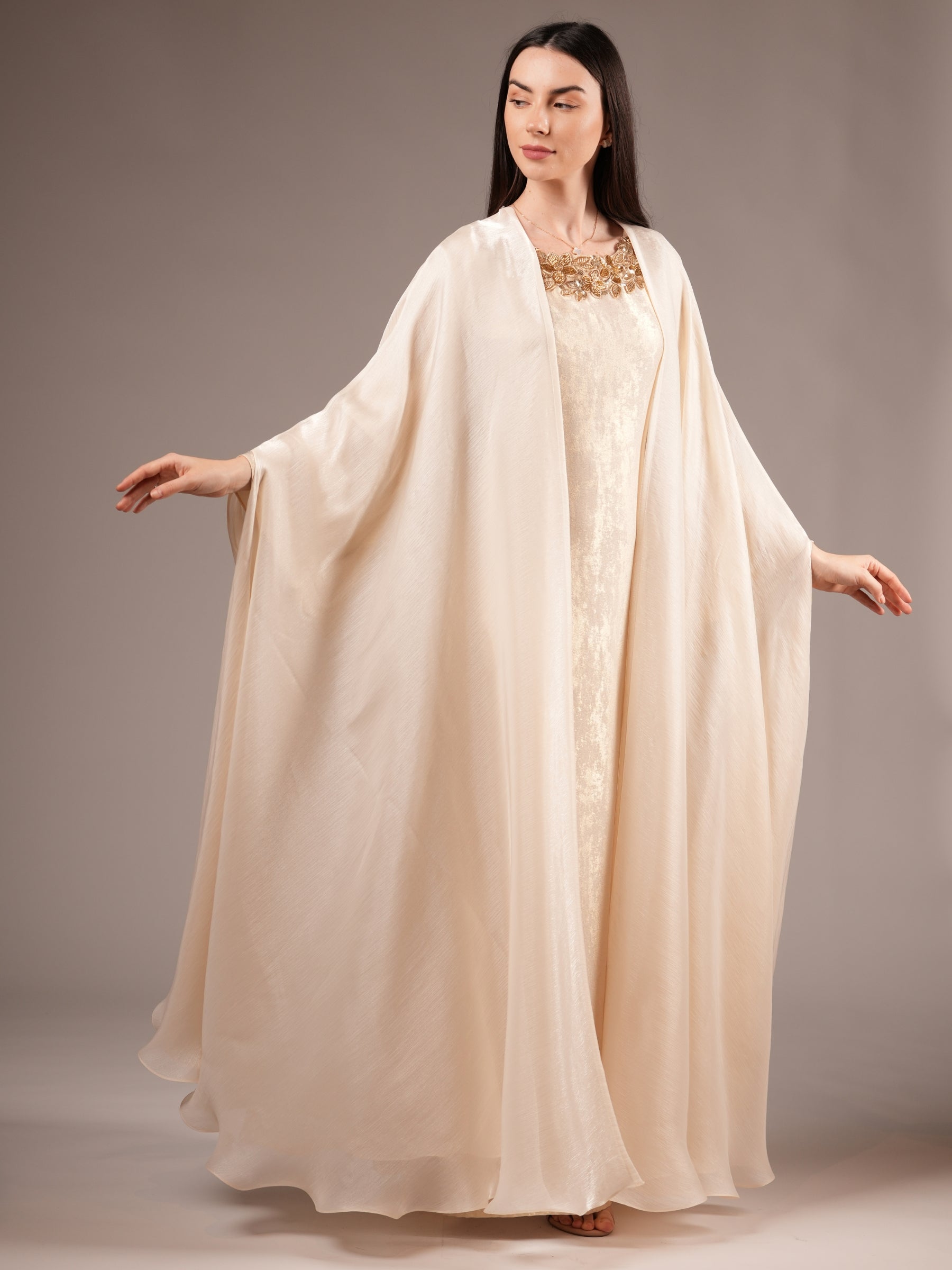 LATIFA OFFWHITE