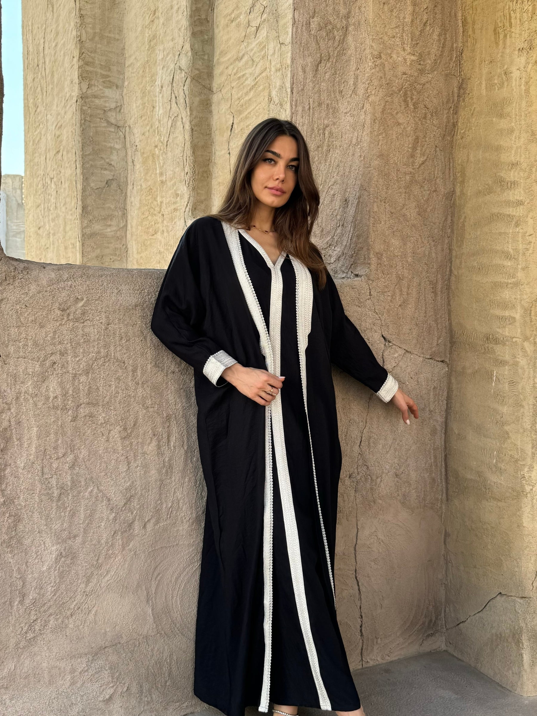 MARWA BLACK SILVER