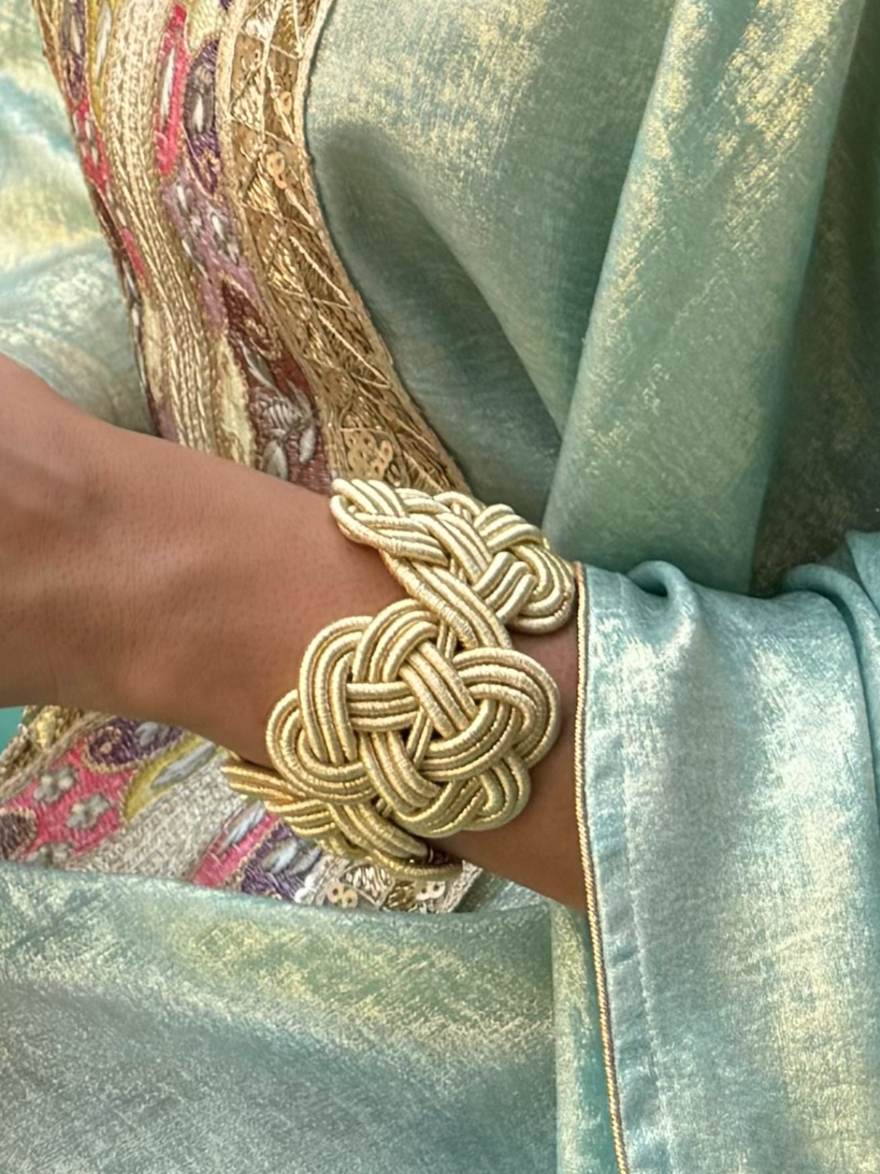 NAMJ CUFF GOLD