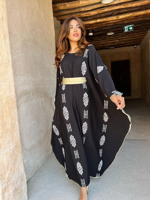 NOUR BLACK