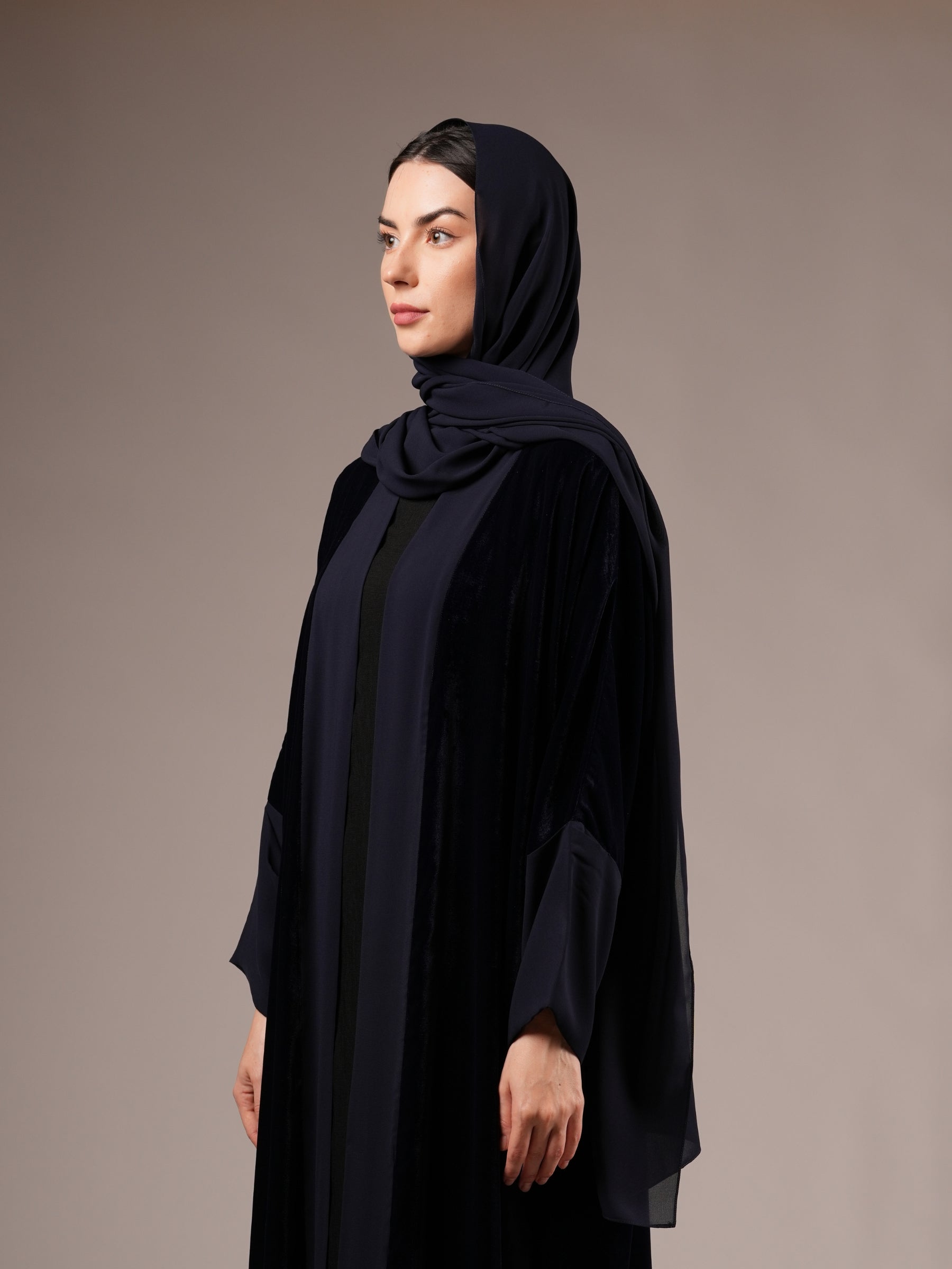 SHAWL BLACK